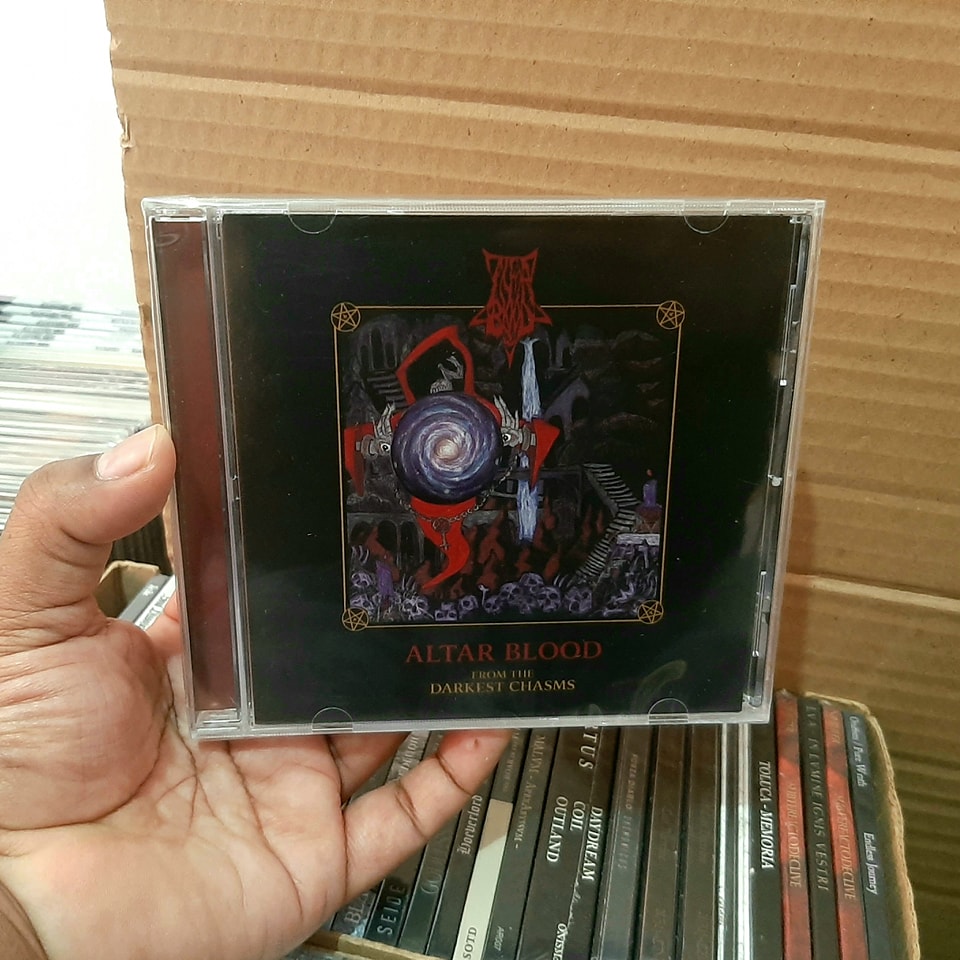 ALTAR BLOOD - From the Darkest Chasms [CD]
