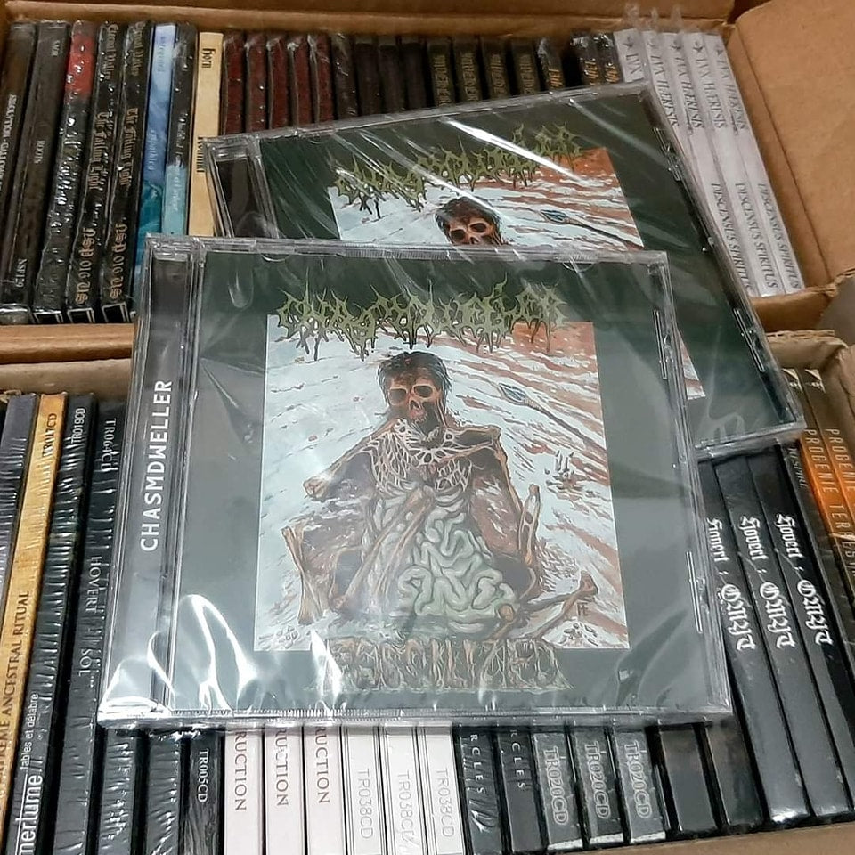 CHASMDWELLER - Fossilized [CD]