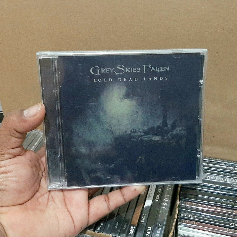 GREY SKIES FALLEN - Cold Dead Lands [CD]