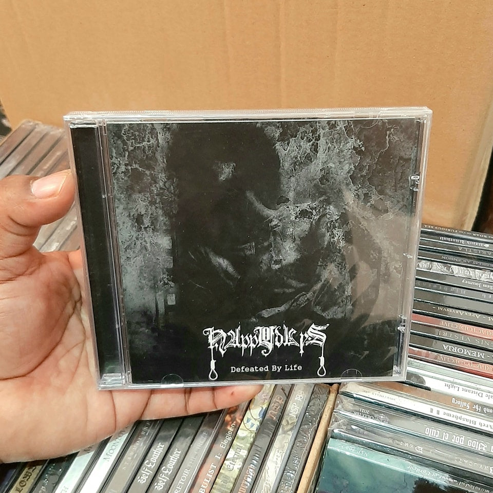 HAPPY DAYS - Defeated by Life [CD]