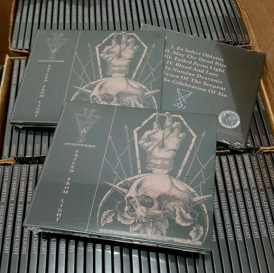 INTUS MORTEM - Exiled From Light [DIGI CD]