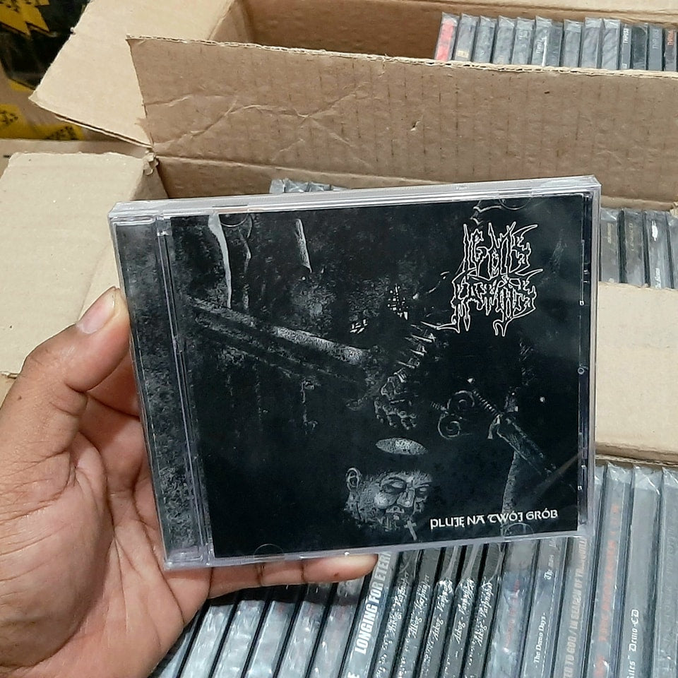 IGNIS FATUUS - Pluje na twój grób [CD]