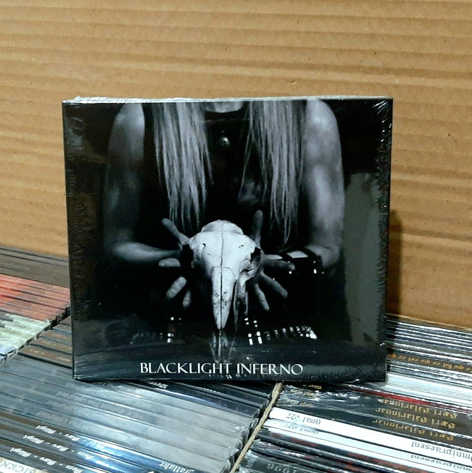 THE TRUE ENDLESS - Blacklight Inferno [DIGI CD]