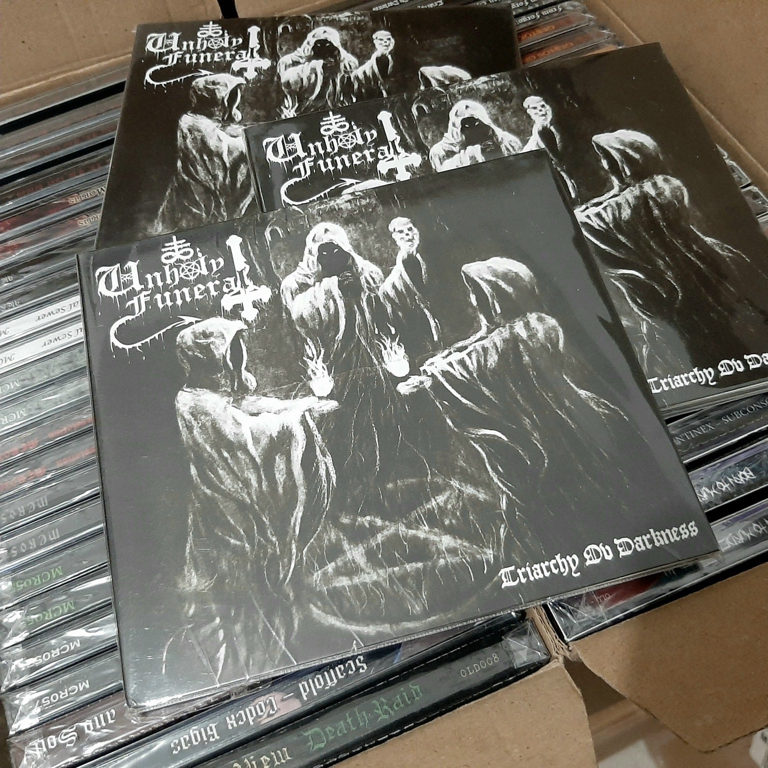 UNHOLY FUNERAL - Triarchy ov Darkness [DIGI CD]